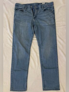 Banana Republic Men’s Light Blue Traveler Slim Straight Jeans 34x30